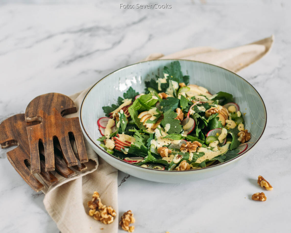 veganes Rezept: Apfel Radieschen Salat