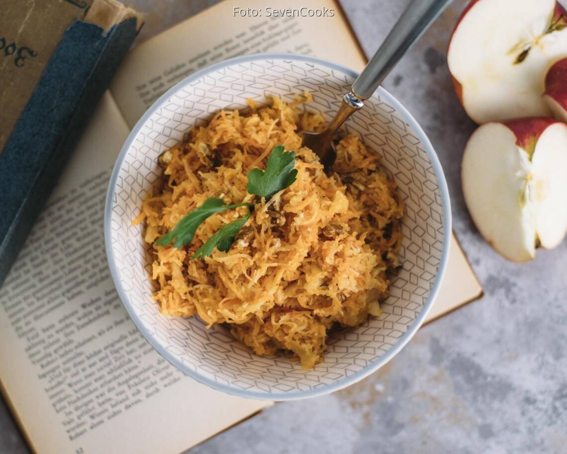 Veganes Rezept: Apfel-Sellerie-Karotten-Salat 3