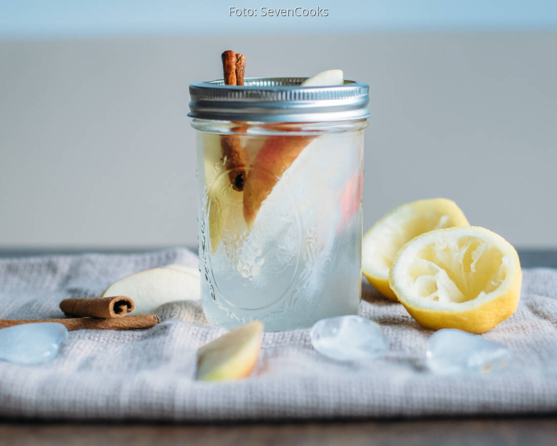 Veganes Rezept: Apple Flavoured Water
