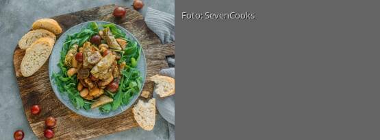 Rezeptbild für "Artischocken-Salat mit Stachelbeeren und weißen Bohnen"