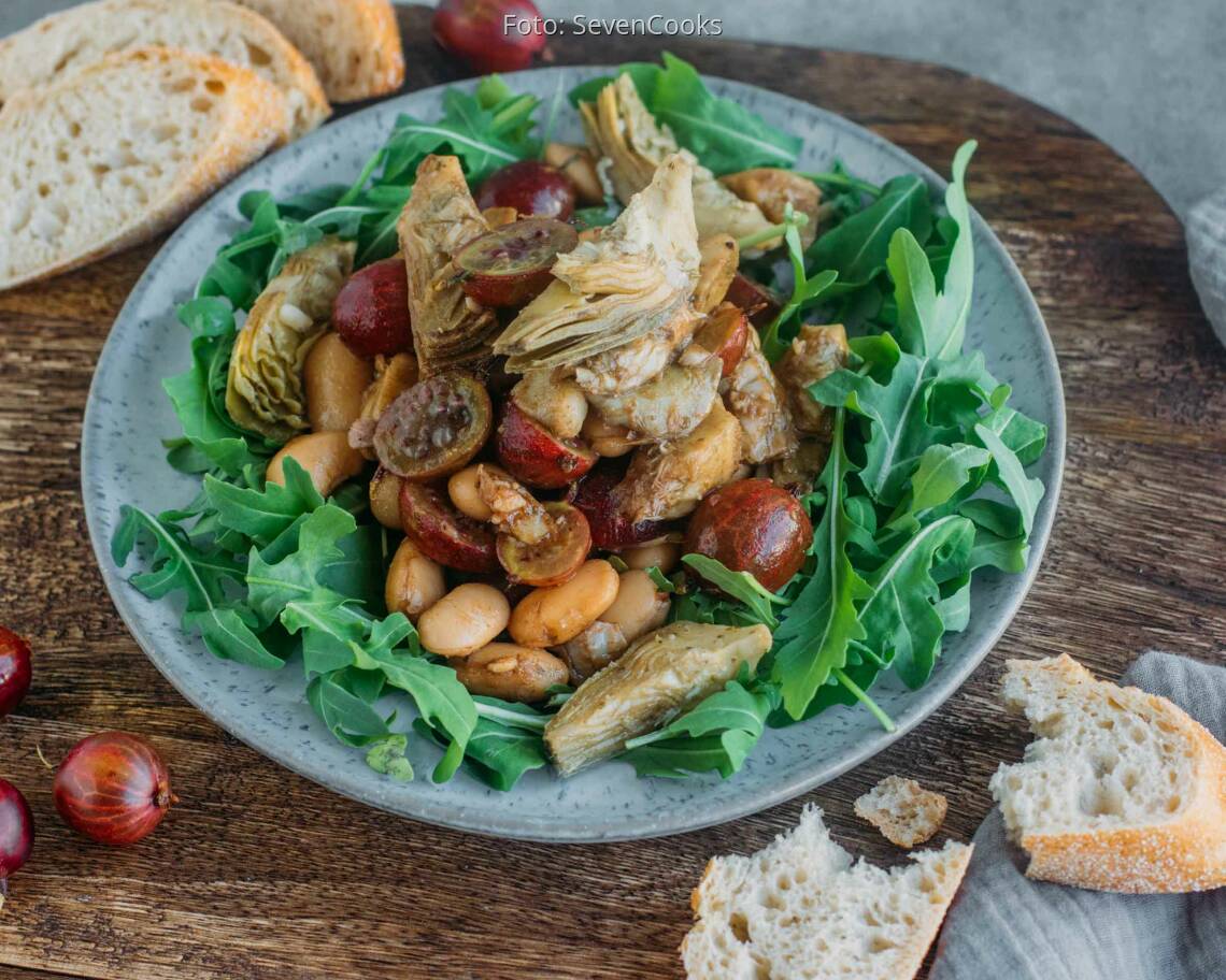 Veganes Rezept: Artischocken-Salat mit Stachelbeeren und weißen Bohnen 3