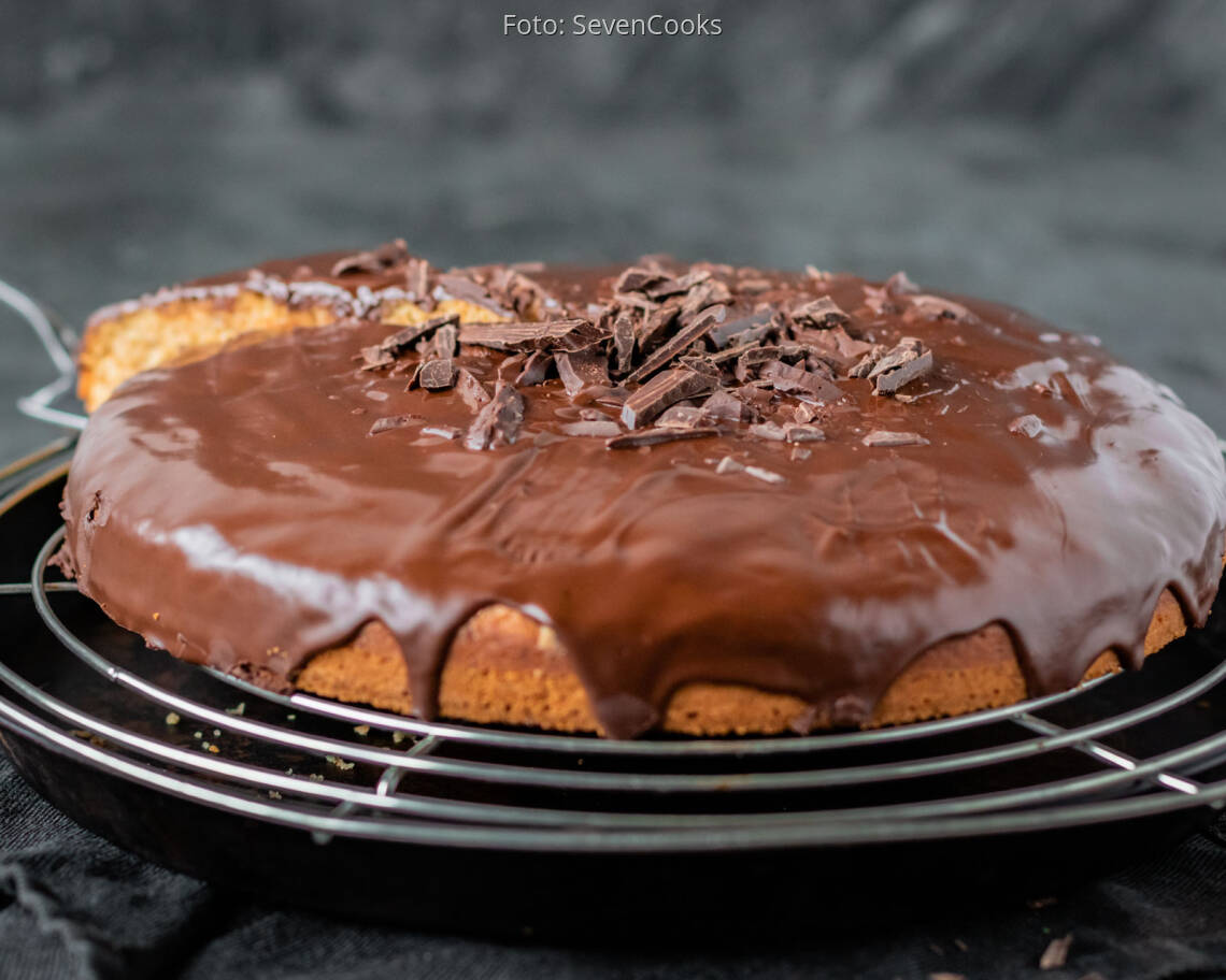 Veganes Rezept: Bananenkuchen mit Kokosmilch 3