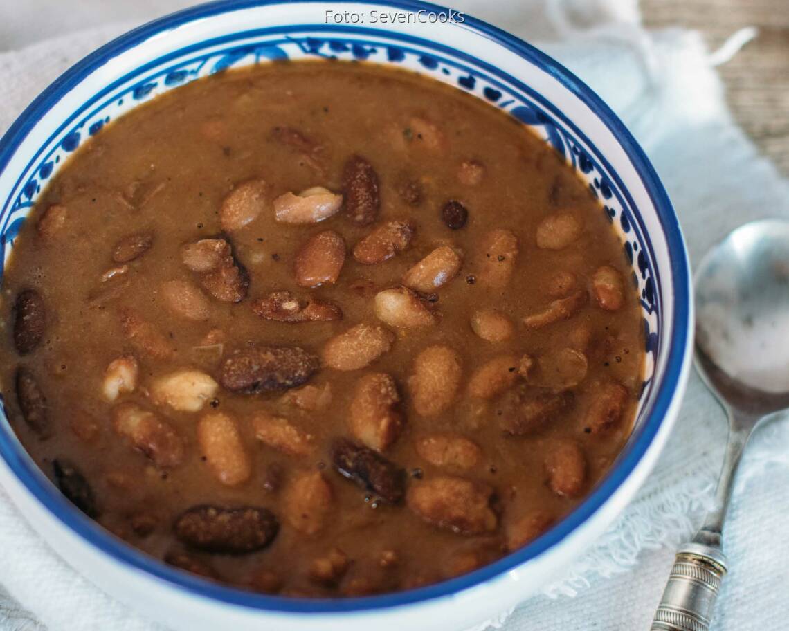 Veganes Rezept: Bosnische Bohnensuppe 3