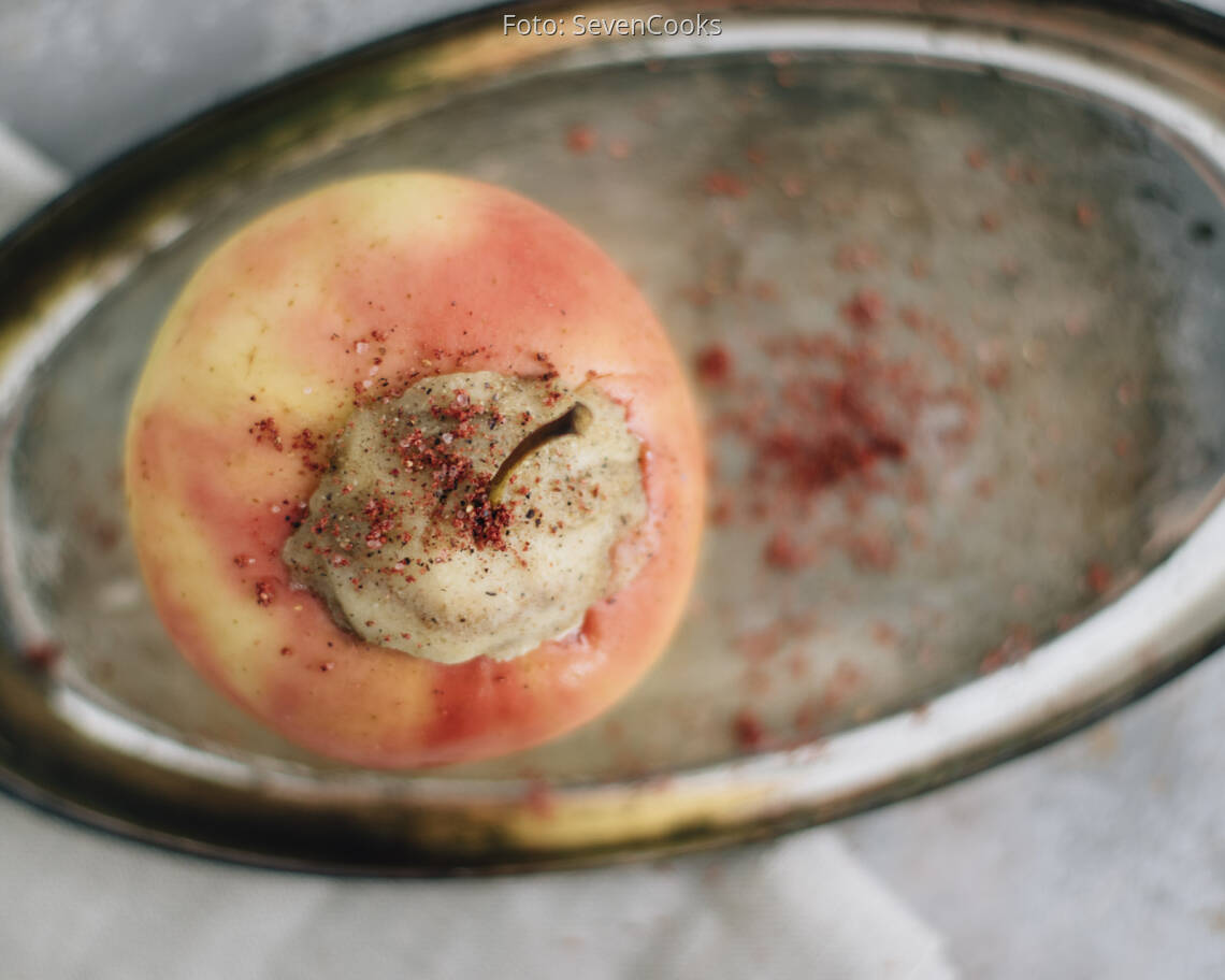 Veganes Rezept: Bratapfel mit Marzipan