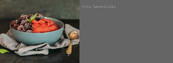 Rezeptbild für "Brombeer-Thaibasilikum-Nicecream"