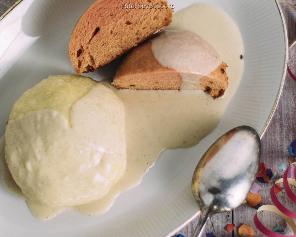 Veganes Rezept: Bunte Dampfnudeln mit Vanillesoße_3