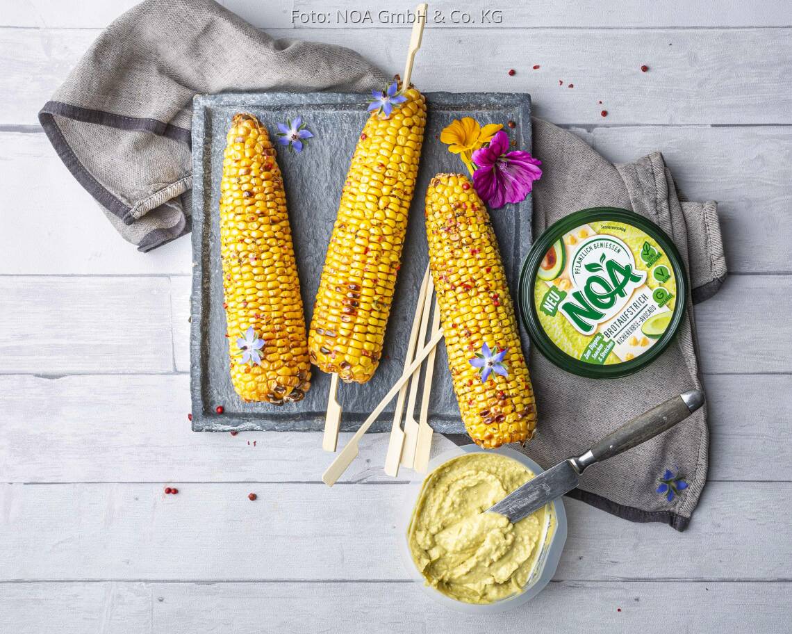 Veganes Rezept: Bunte NOA Maiskolben vom Grill