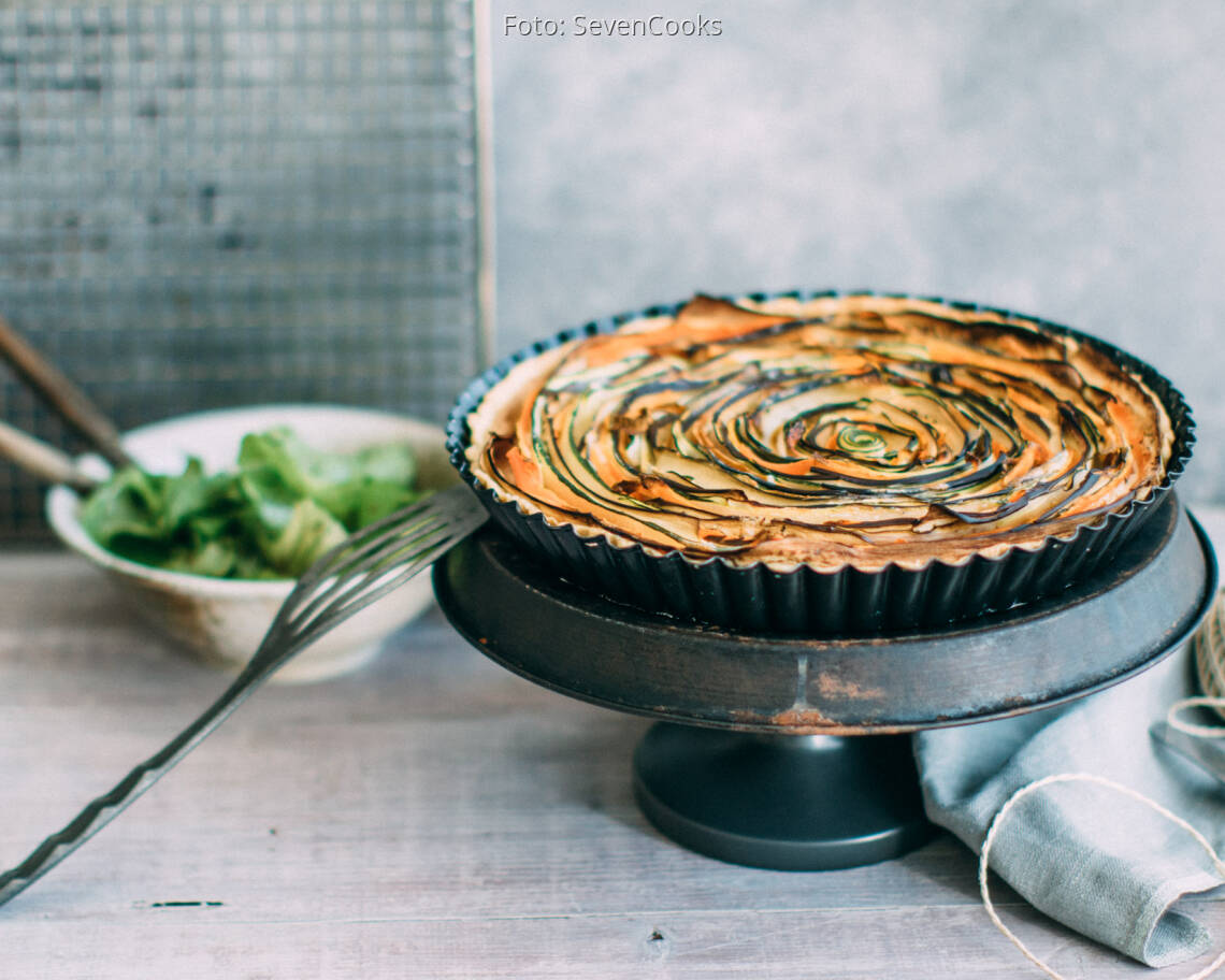 Veganes Rezept: Bunte vegane Gemüsetarte