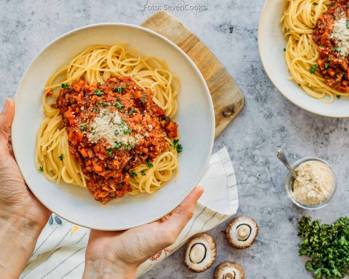 Veganes Rezept: Champignon-Bolognese mit Spaghetti 3