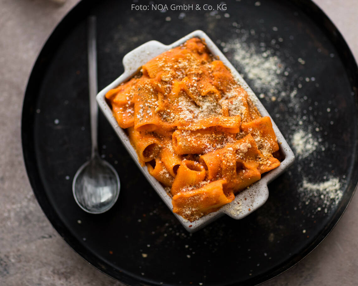 Veganes Rezept cremiger Nudelauflauf von NOA