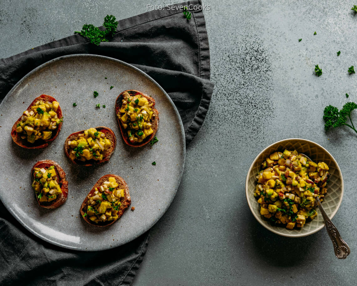 Veganes Rezept: Crostini mit Pilz-Avocado-Tatar 3