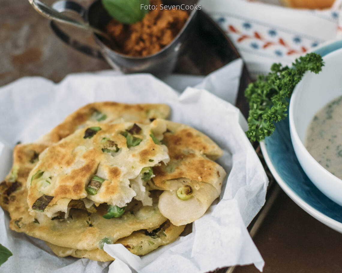 Veganes Rezept: Dinkel-Fladenbrot aus der Pfanne