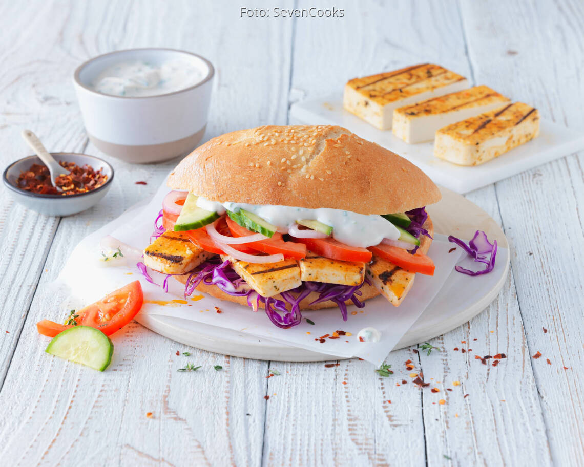 Veganes Rezept: Döner mit veganem Pfannenkäse 2