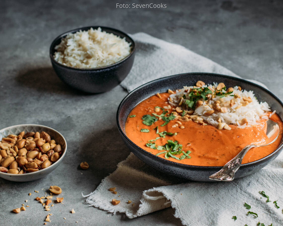 Veganes Rezept: Erdnusssuppe mit Reis 2