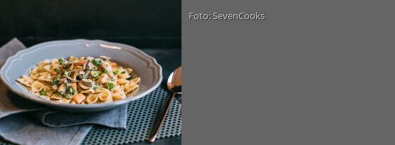 Rezeptbild für "Farfalle mit Kürbis-Pilz-Sauce"