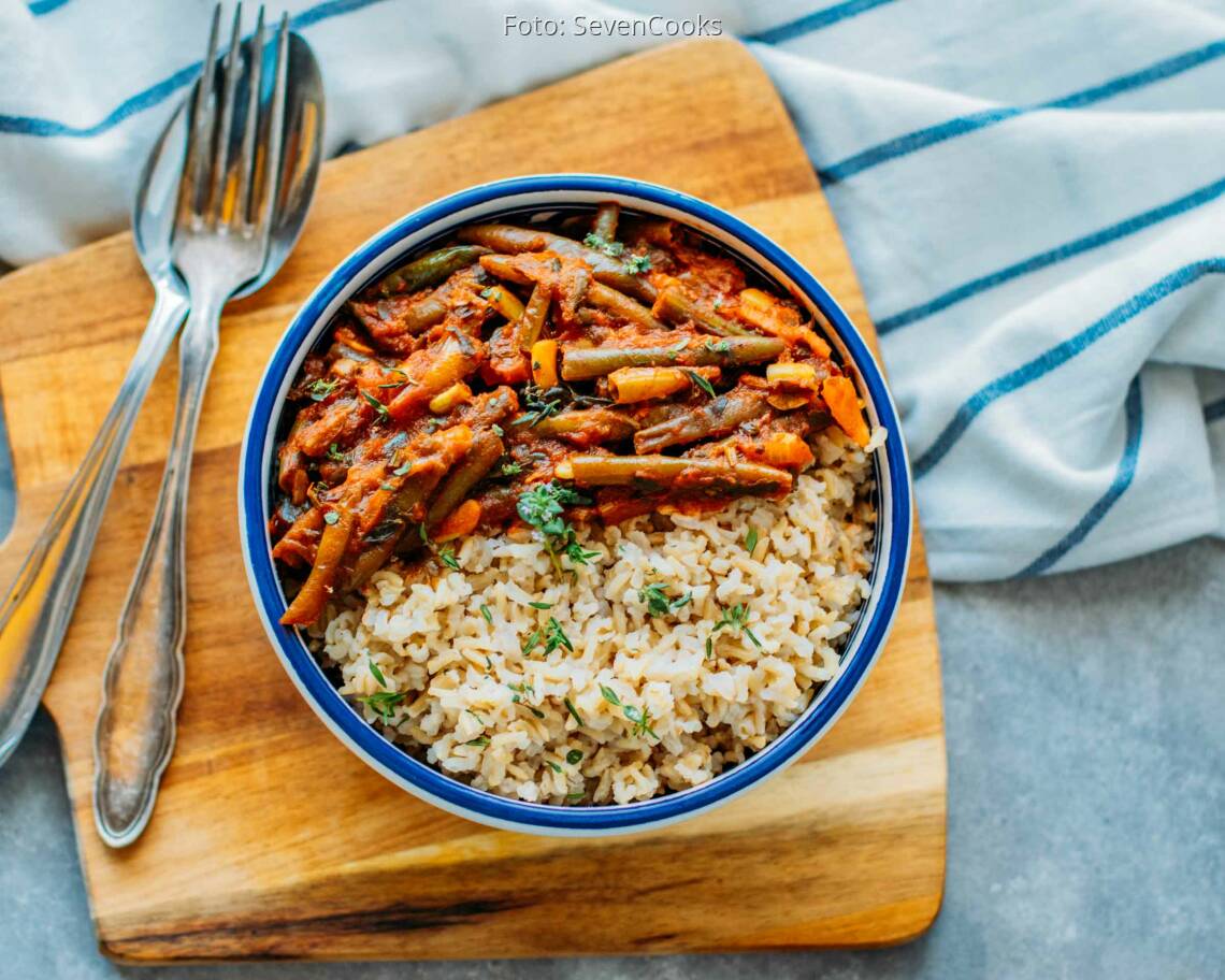 Veganes Rezept: Fasolakia mit Reis 2