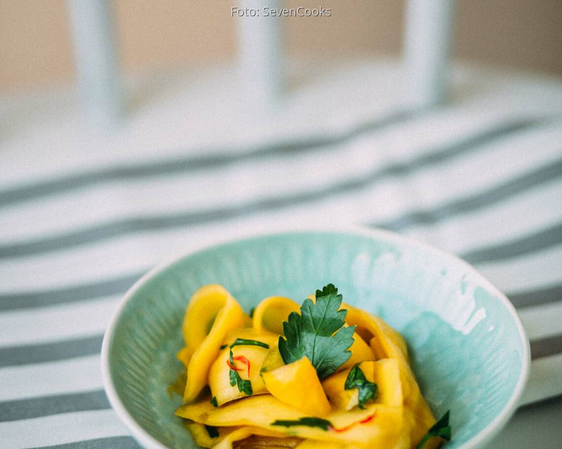 Veganes Rezept: Feuriger Mango-Salat