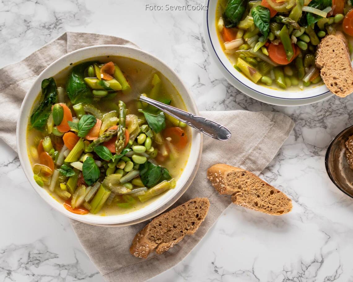 Veganes Rezept: Frühlingsminestrone 1