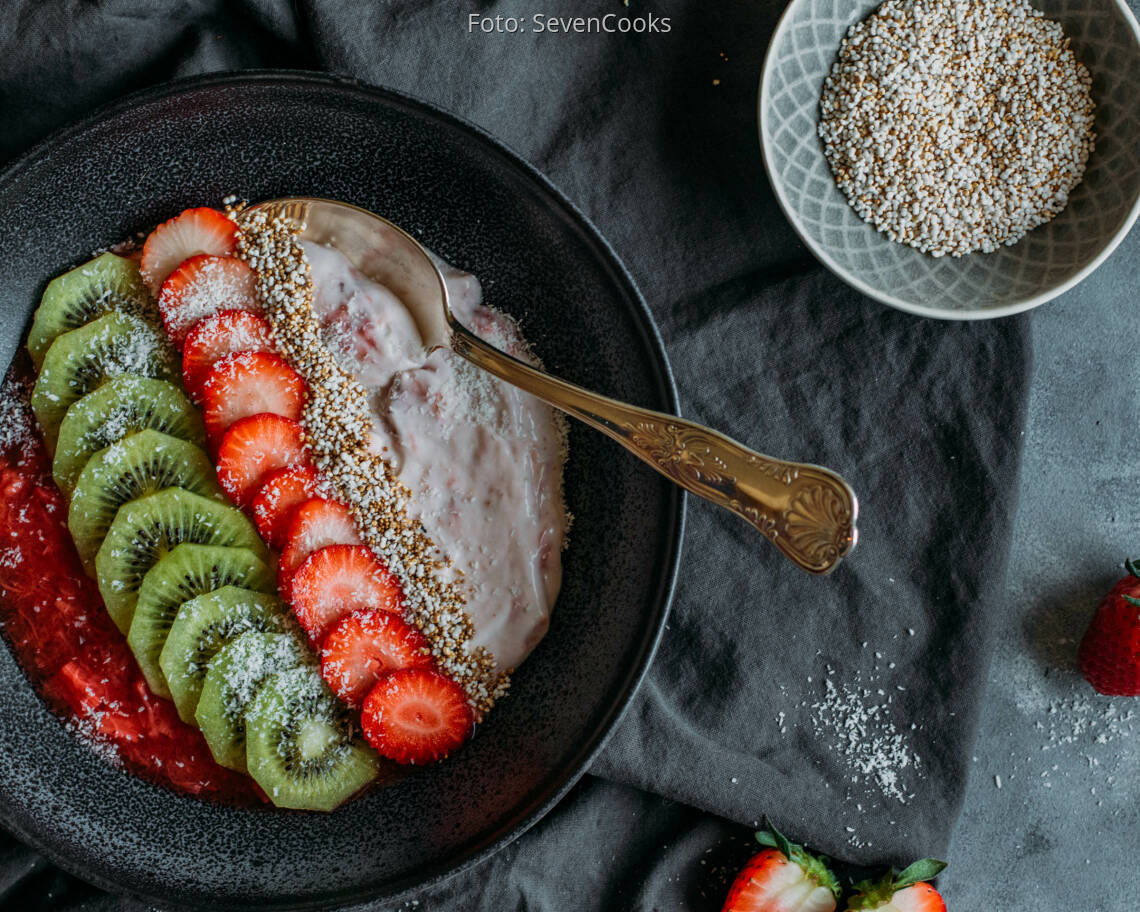 Veganes Rezept: Frühstücksbowl mit Kokosjoghurt 3