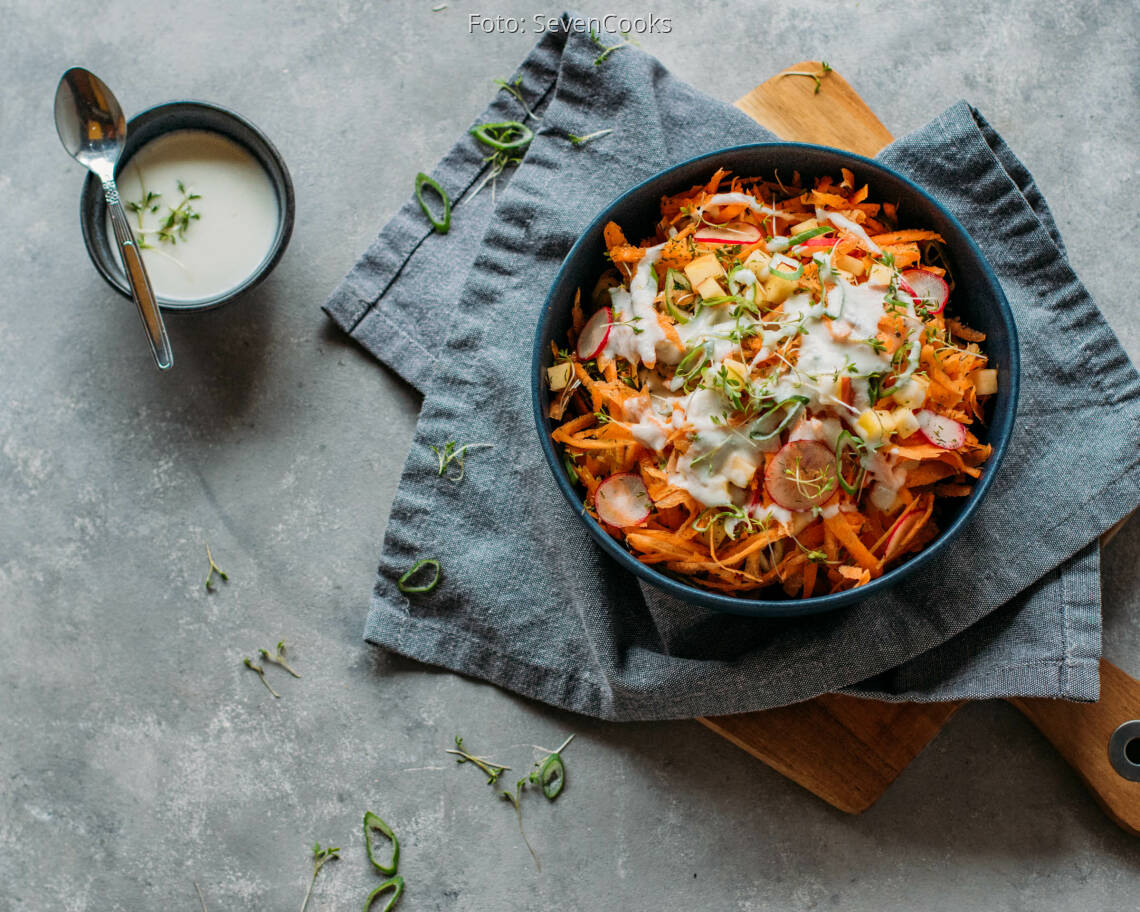 Veganes Rezept: Frischer Karottensalat 2