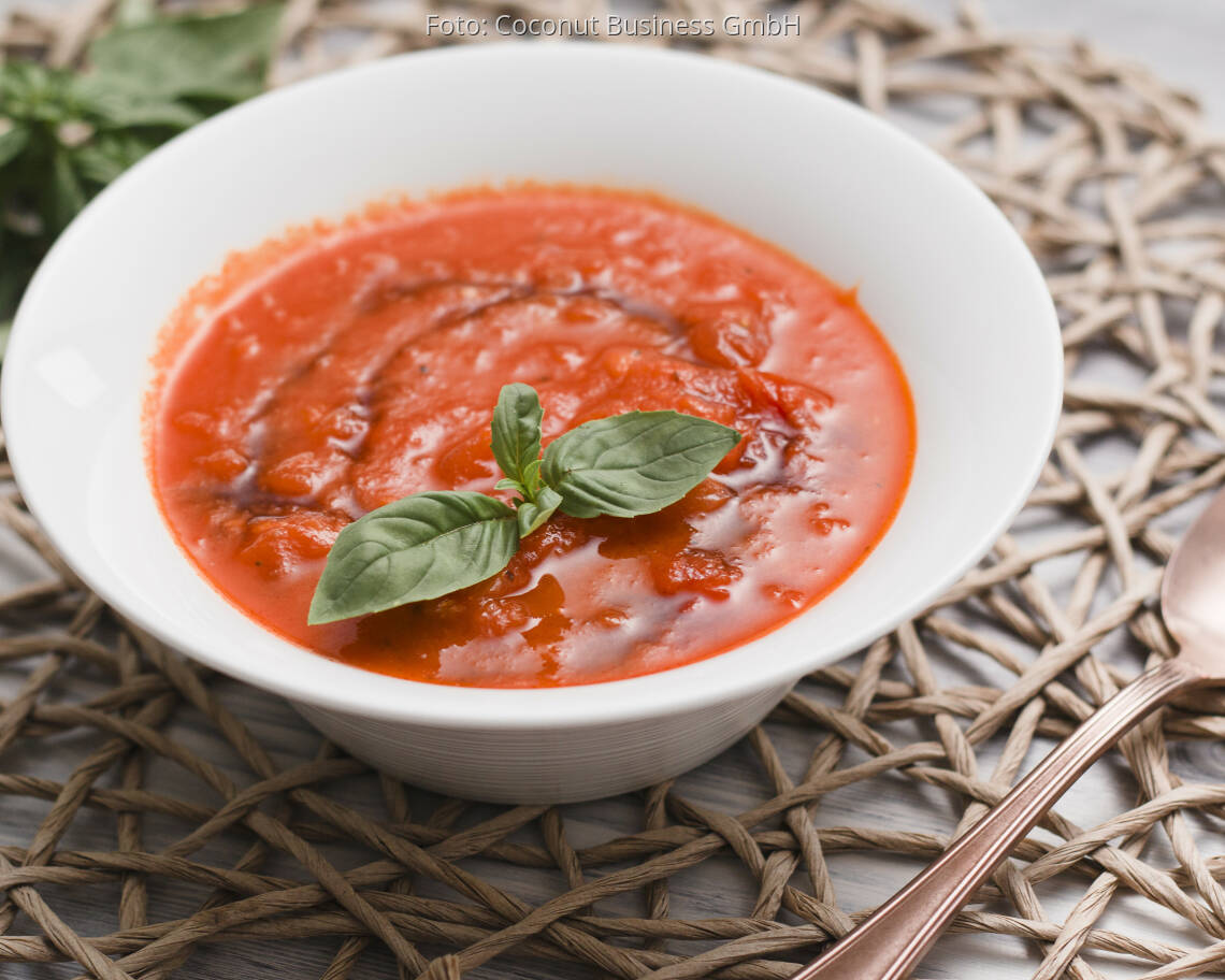 Veganes Rezept: Fruchtige Tomatensuppe