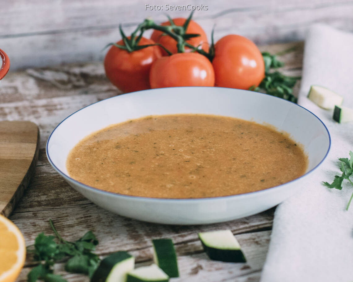 Veganes Rezept: Fruchtige Tomatensuppe 3