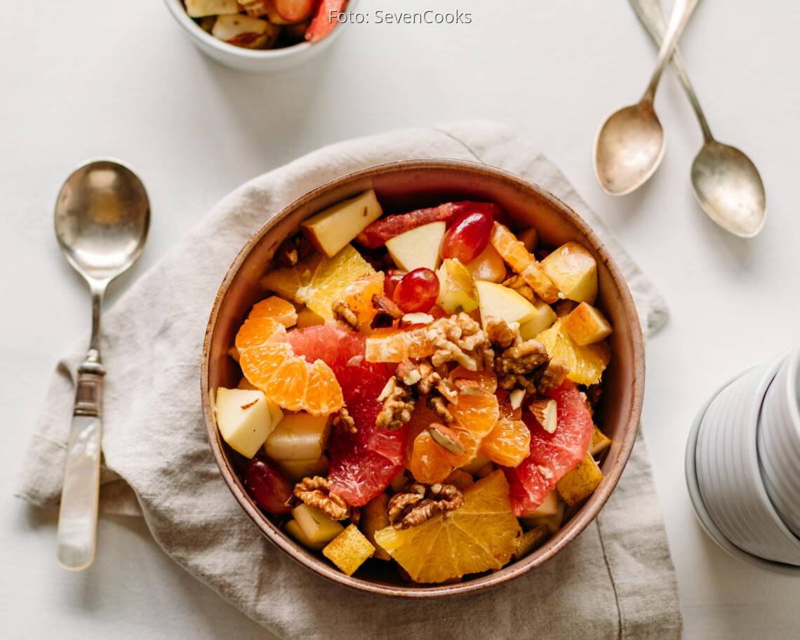 Veganes Rezept: Fruchtsalat mit Nüssen