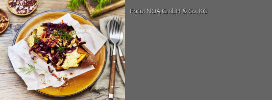 Rezeptbild für "Gebackene Süßkartoffeln mit Hummus"