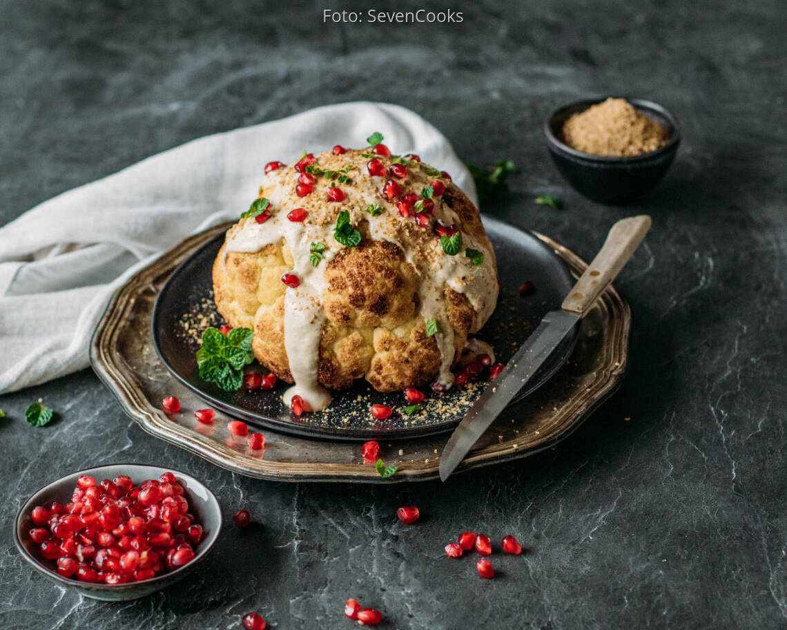 Veganes Rezept: Gebackener Blumenkohl mit Mandel-Dukkah 1