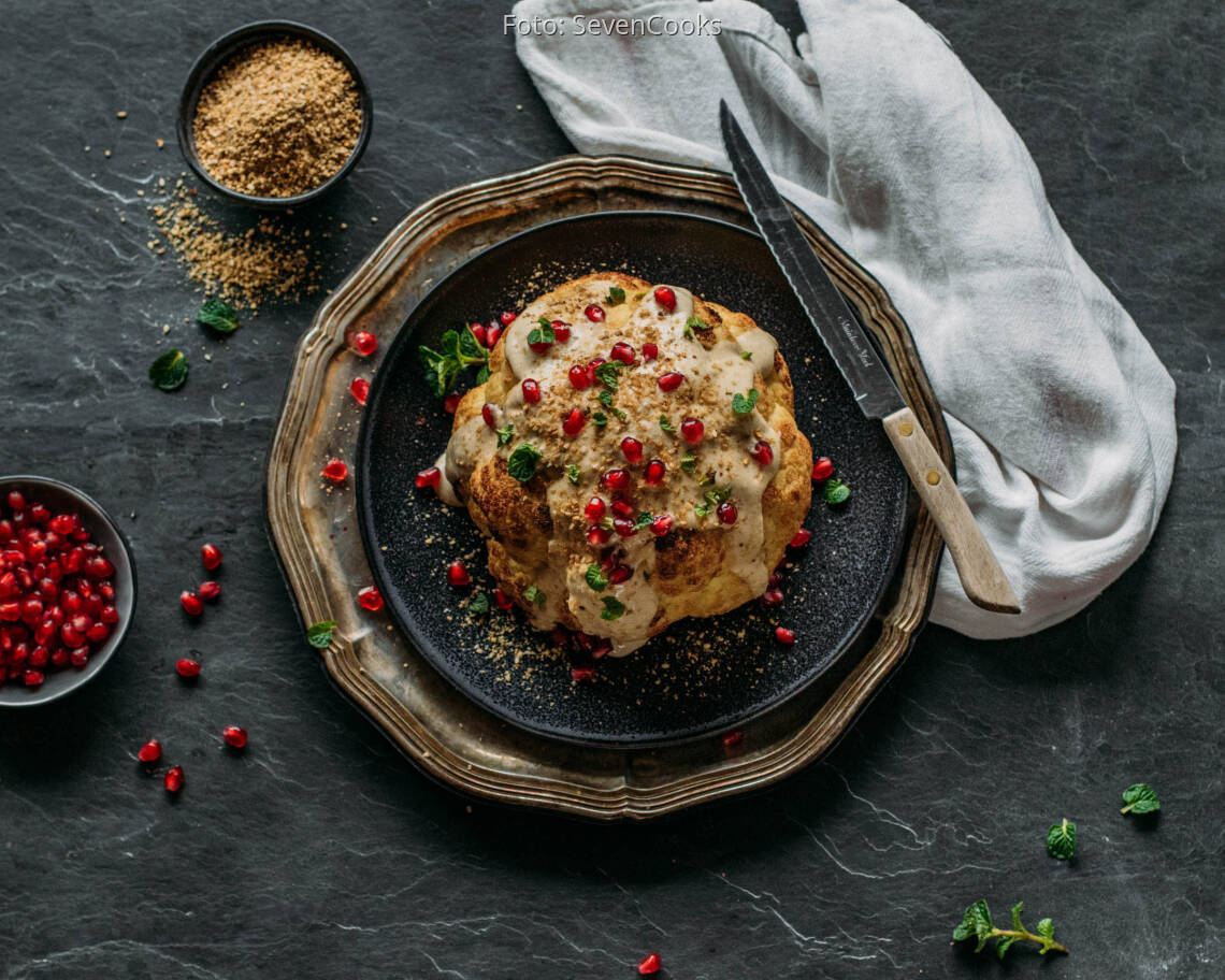 Veganes Rezept: Gebackener Blumenkohl mit Mandel-Dukkah 3