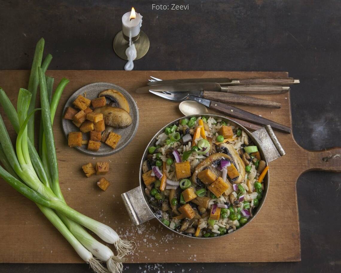 Veganes Rezept: Gebratener Reis mit Kichererbsentofu