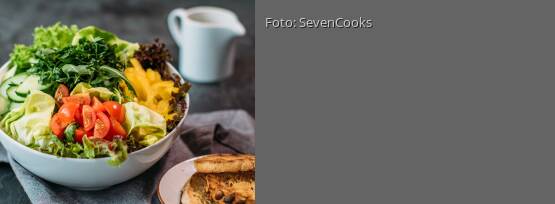 Rezeptbild für "Gemischter Salat mit Sojajoghurtdressing"