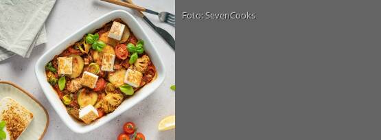 Rezeptbild für "Gemüseauflauf mit veganem Pfannenkäse"