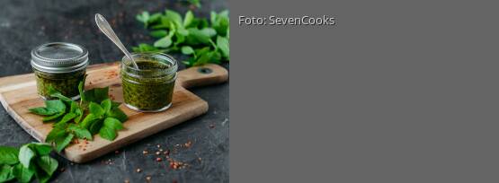 Rezeptbild für "Giersch-Basilikum-Pesto"