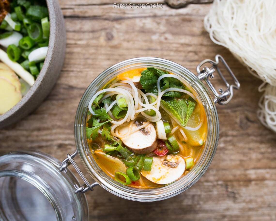 Fertiges Rezept: Glasnudelsuppe to go_1