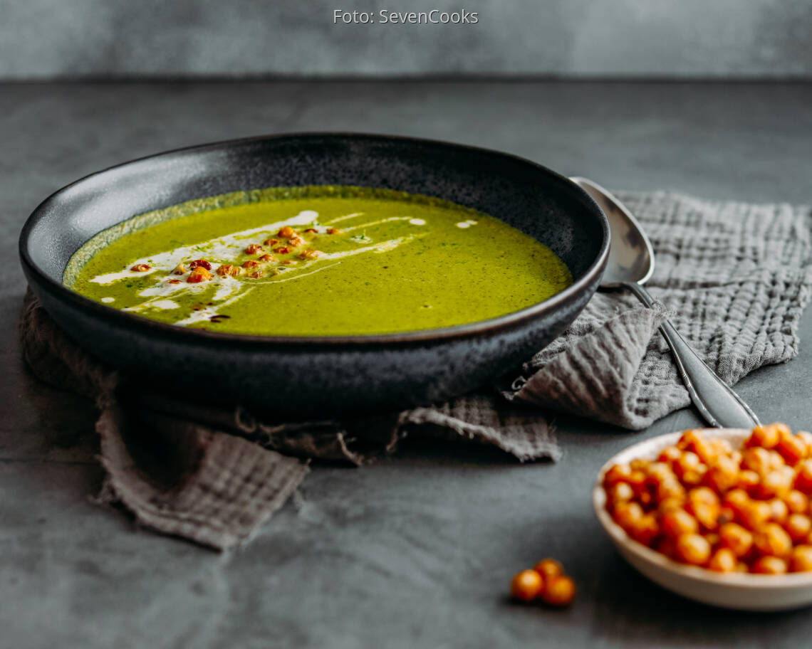 Veganes Rezept: Grünkohl-Kokos-Suppe 1