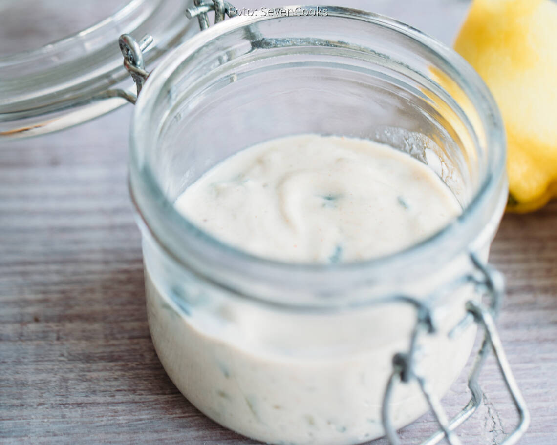 Veganes Rezept: Gurken-Joghurt-Dip