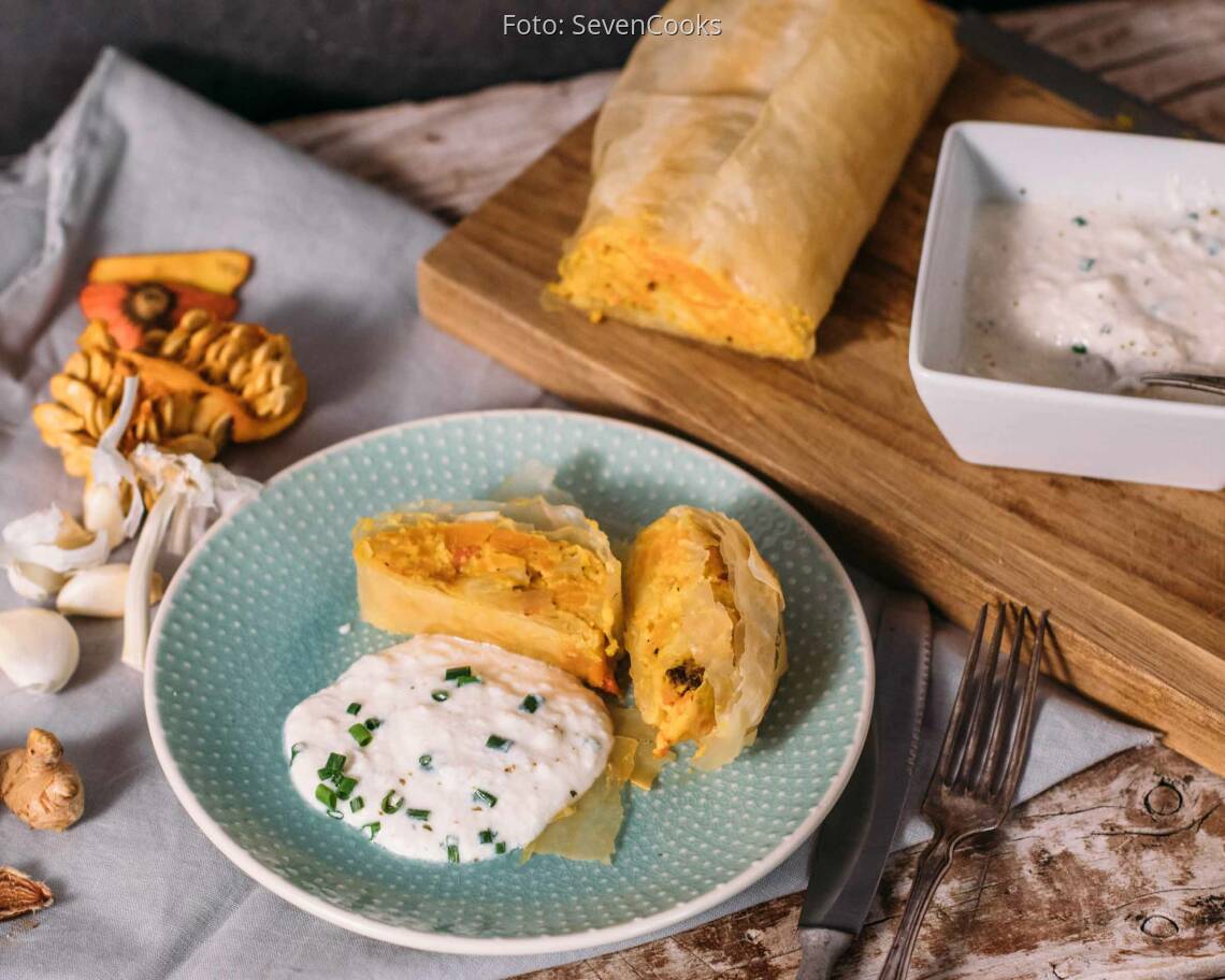 Veganes Rezept: Herbststrudel mit Ingwer-Maronen-Füllung 3