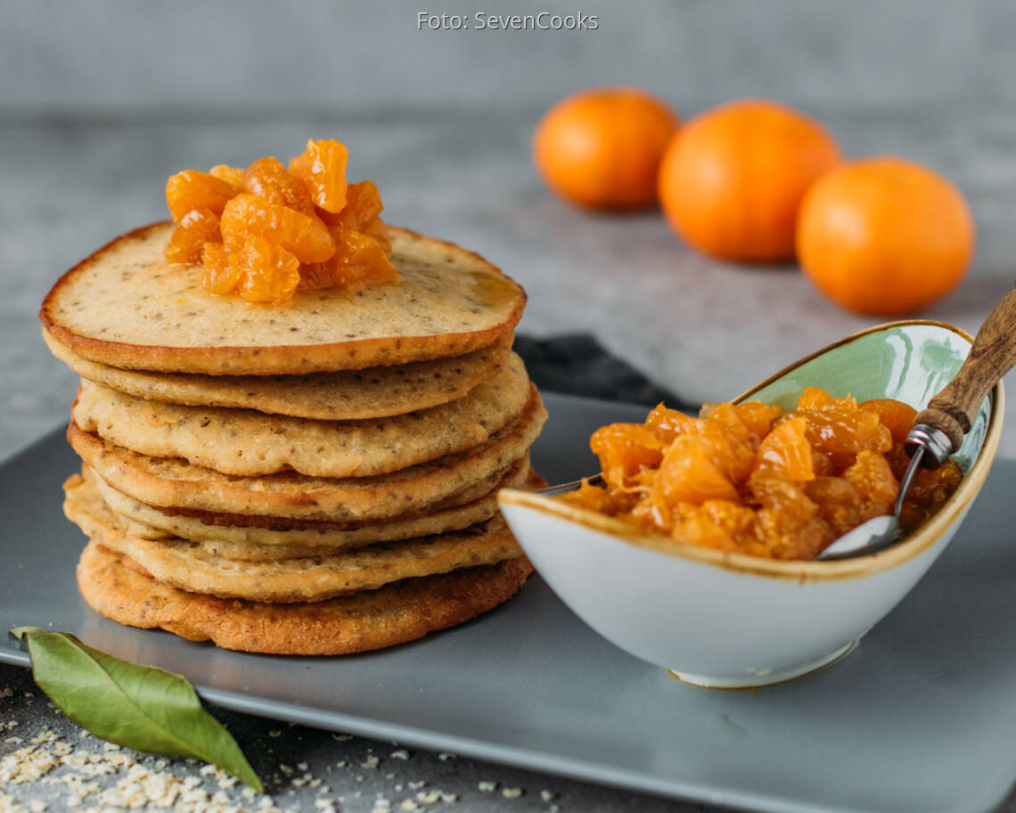 Veganes Rezept: Hirseflocken-Pfannkuchen mit Mandarinen-Ragout 1