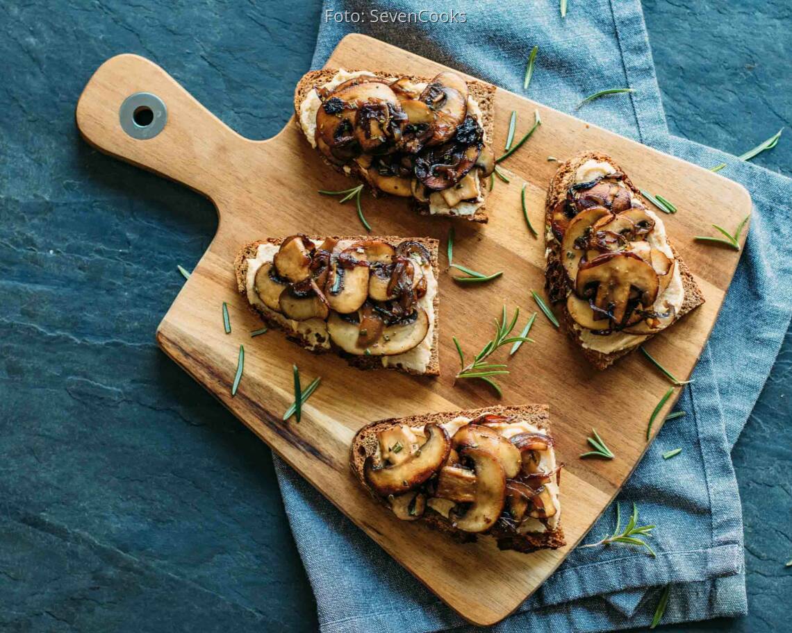 Veganes Rezept: Hummus und Pilz Brotzeit 2