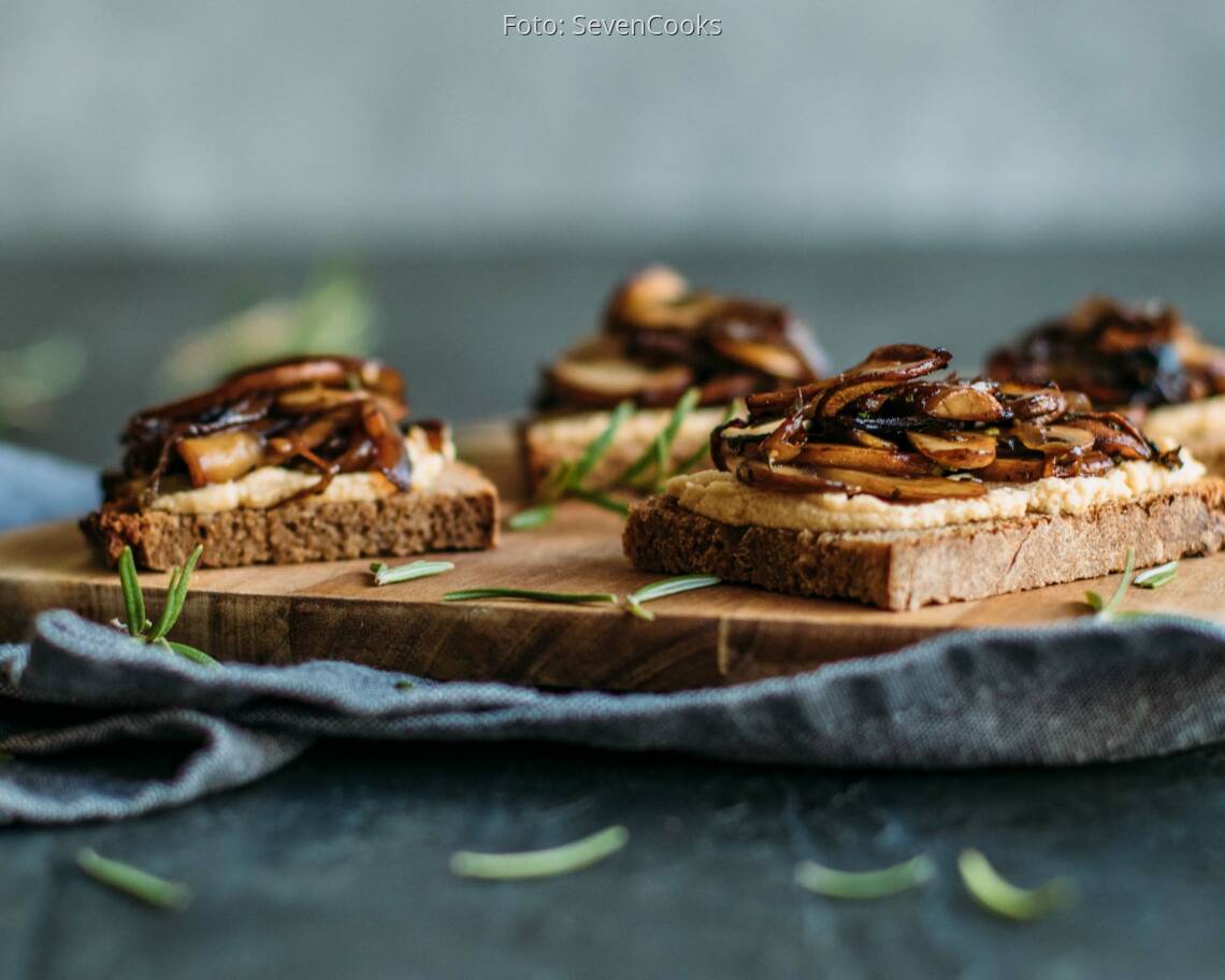 Veganes Rezept: Hummus und Pilz Brotzeit 3