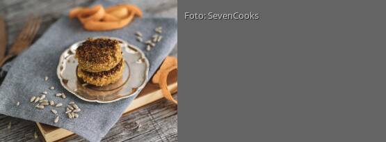 Rezeptbild für "Karotten-Nuss-Bratlinge"