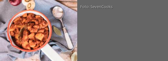 Rezeptbild für "Kartoffel-Pastinaken-Gulasch"