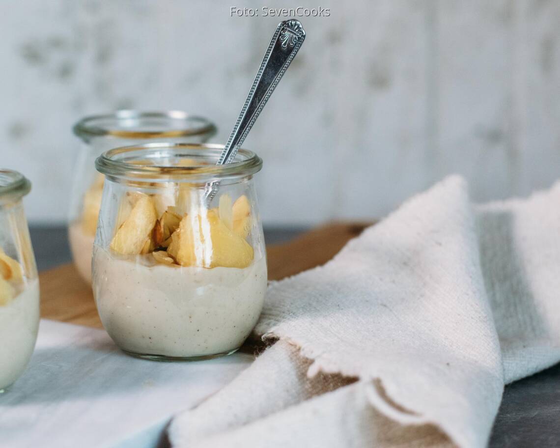 Veganes Rezept: Kokospudding mit Ananas