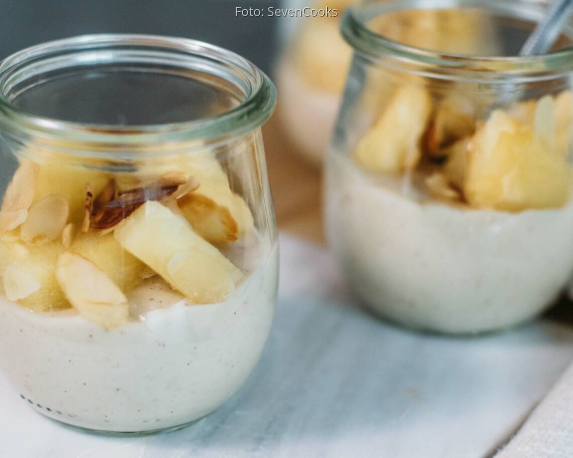 Veganes Rezept: Kokospudding mit Ananas