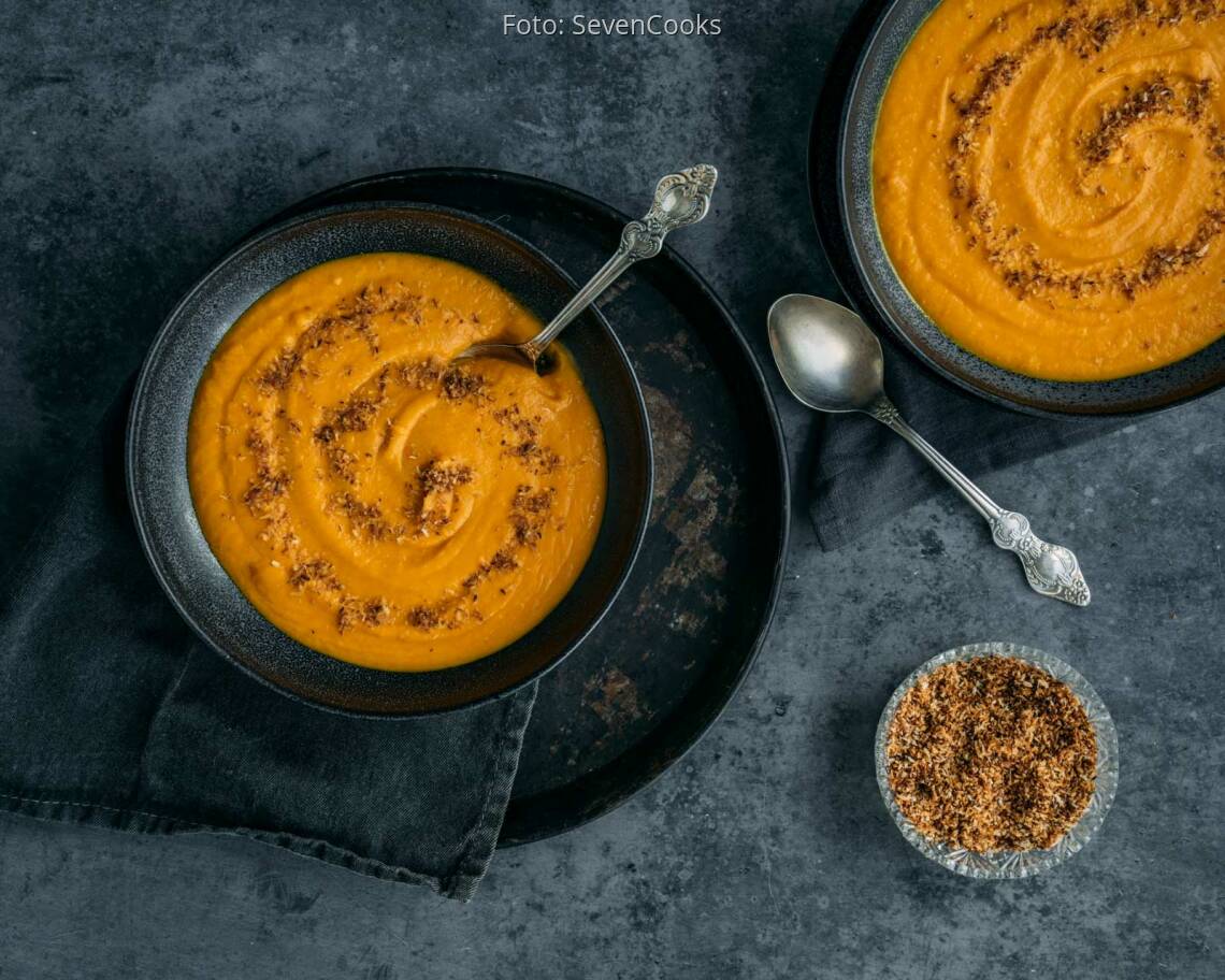 Veganes Rezept: Kürbissuppe mit Kokosmilch 1