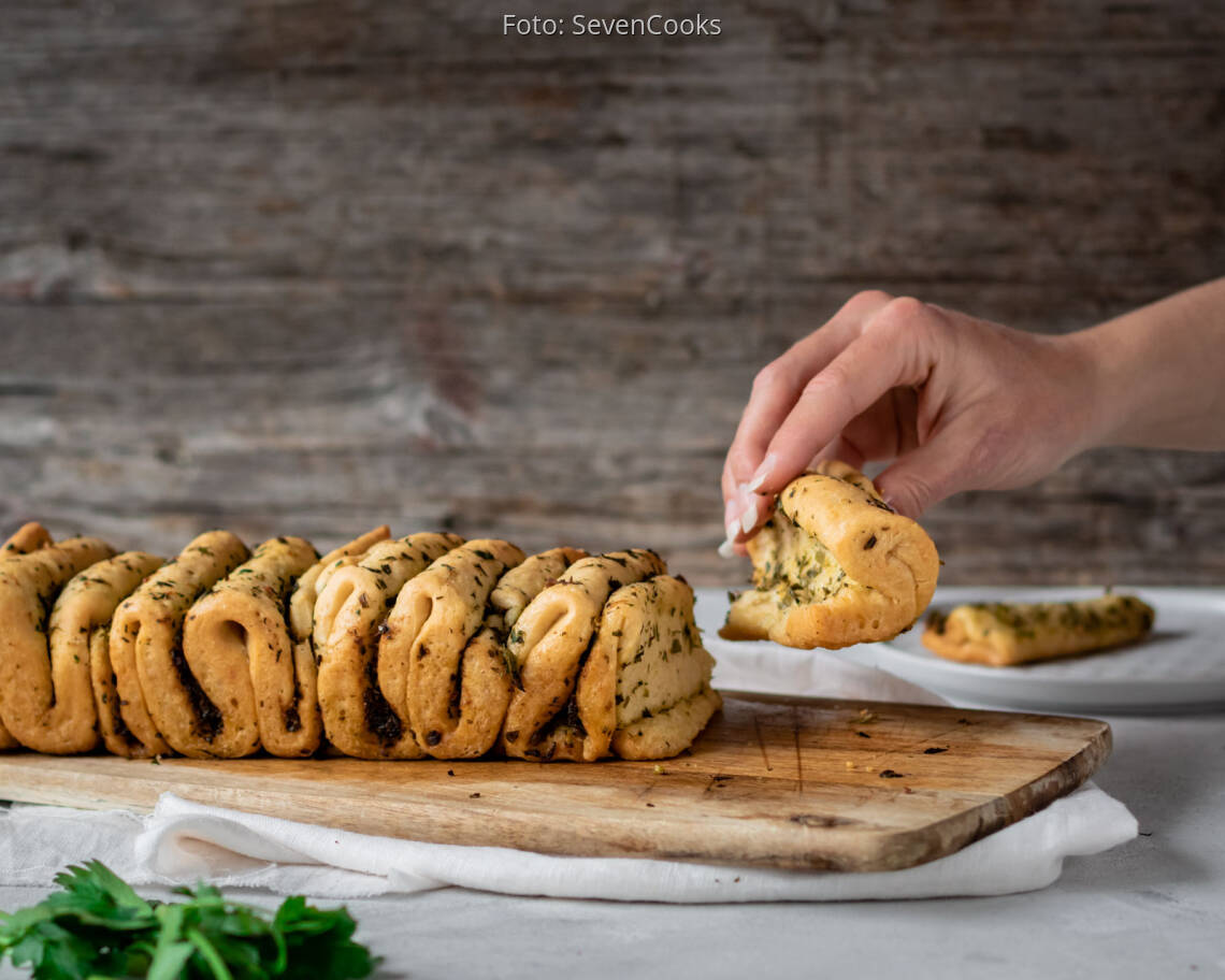 Veganes Rezept: Kräuter-Faltbrot 3