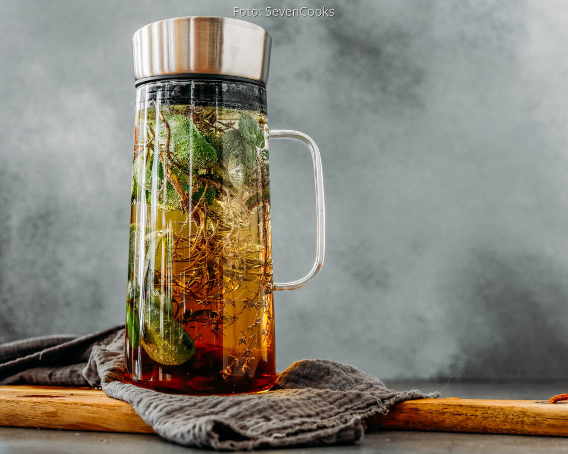 Veganes Rezept: Kräuter-Limonade 1