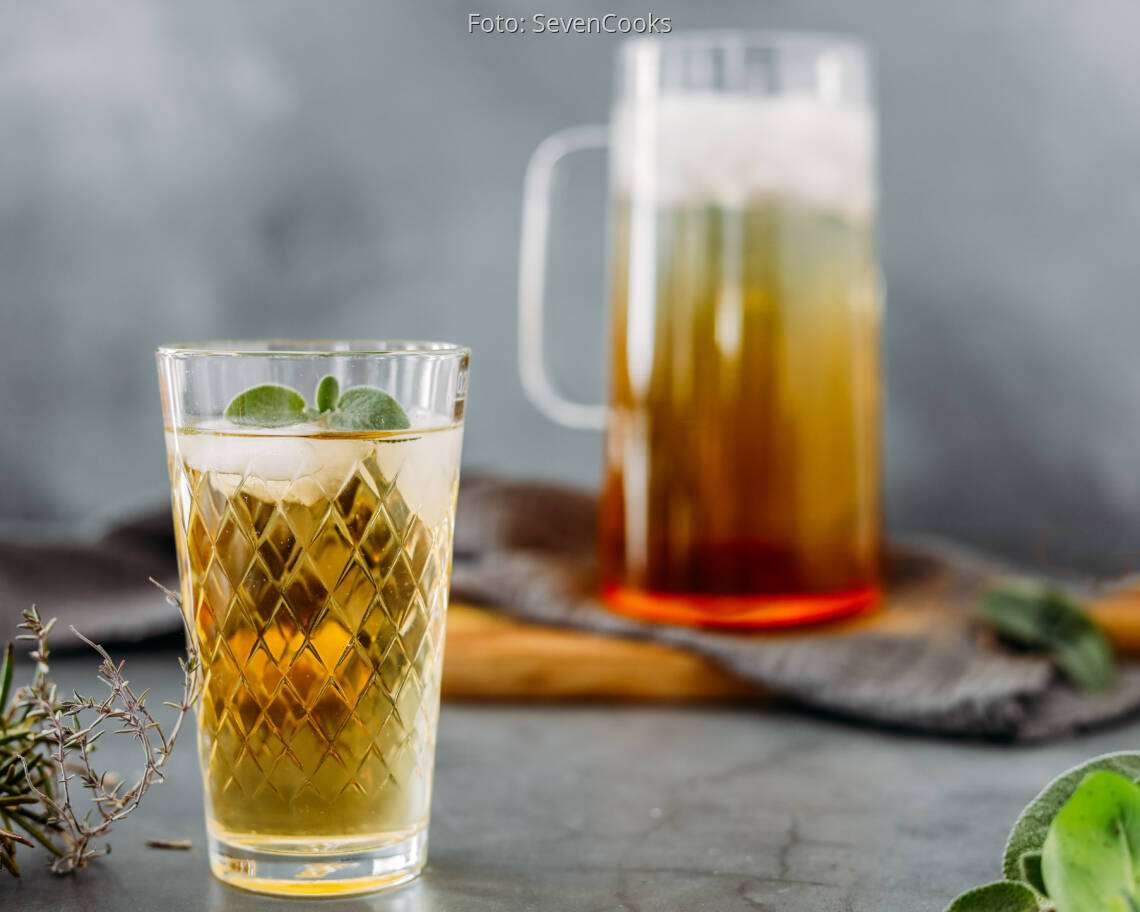Veganes Rezept: Kräuter-Limonade 3