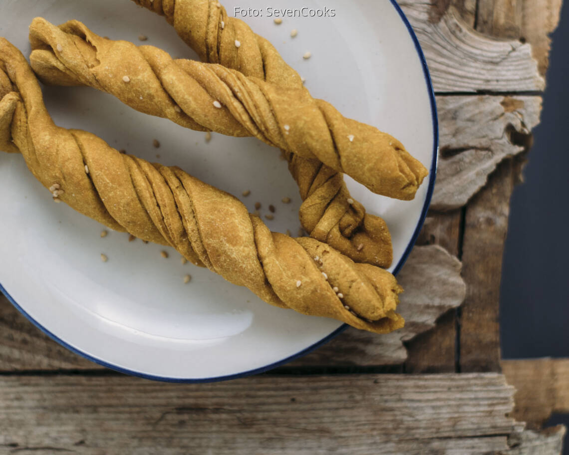 Veganes Rezept: Kurkumabrotstangen 1